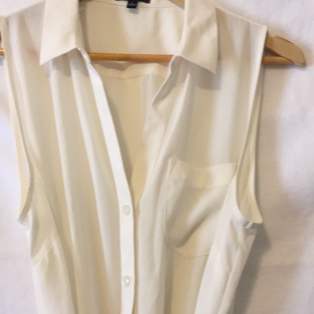 Button down tank - Picture 3 of 3